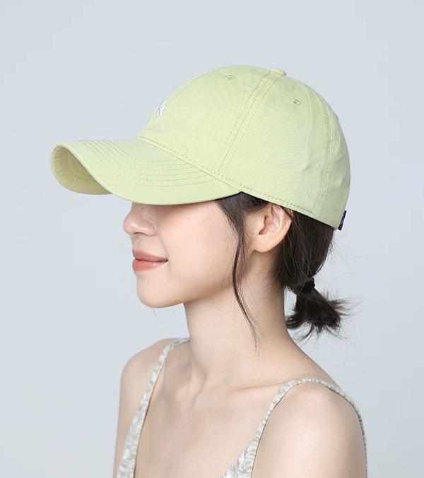 Simple Women's Sport Cap